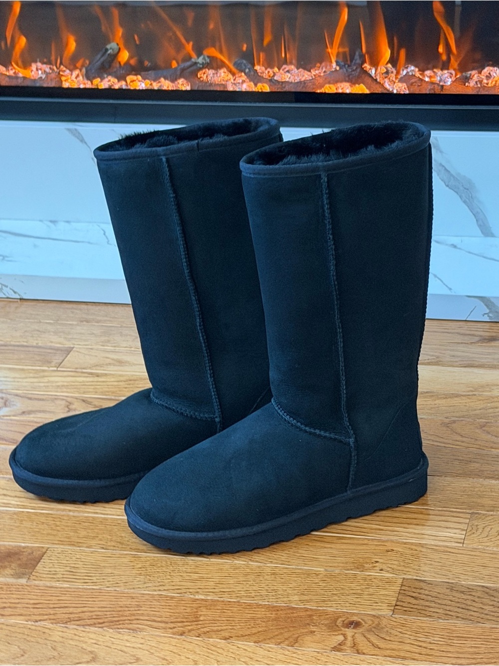 Ugg Women’s Classic Tall II Boot - Black
